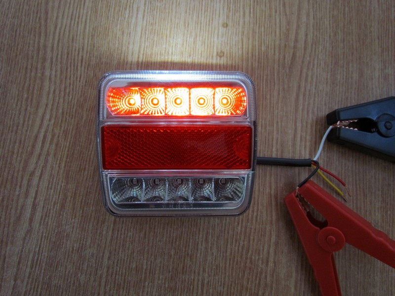 Lampa stop cu LED-uri SMD ART04 12V - Image 4